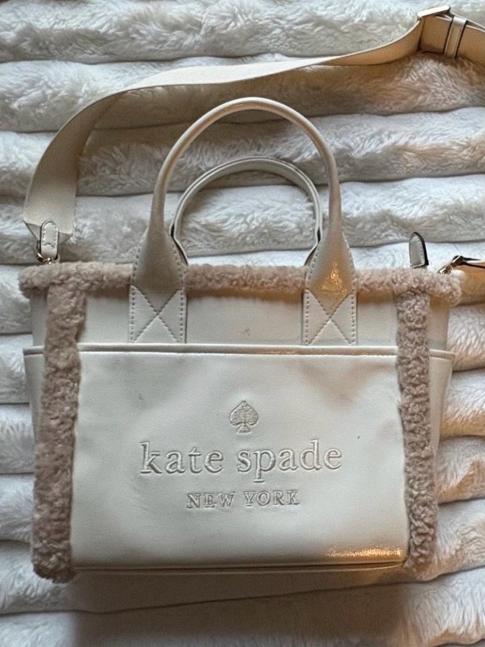 Kate Spade Cozy Shearling Mini Satchel Crossbody Cream Bag - Picture 1 of 4